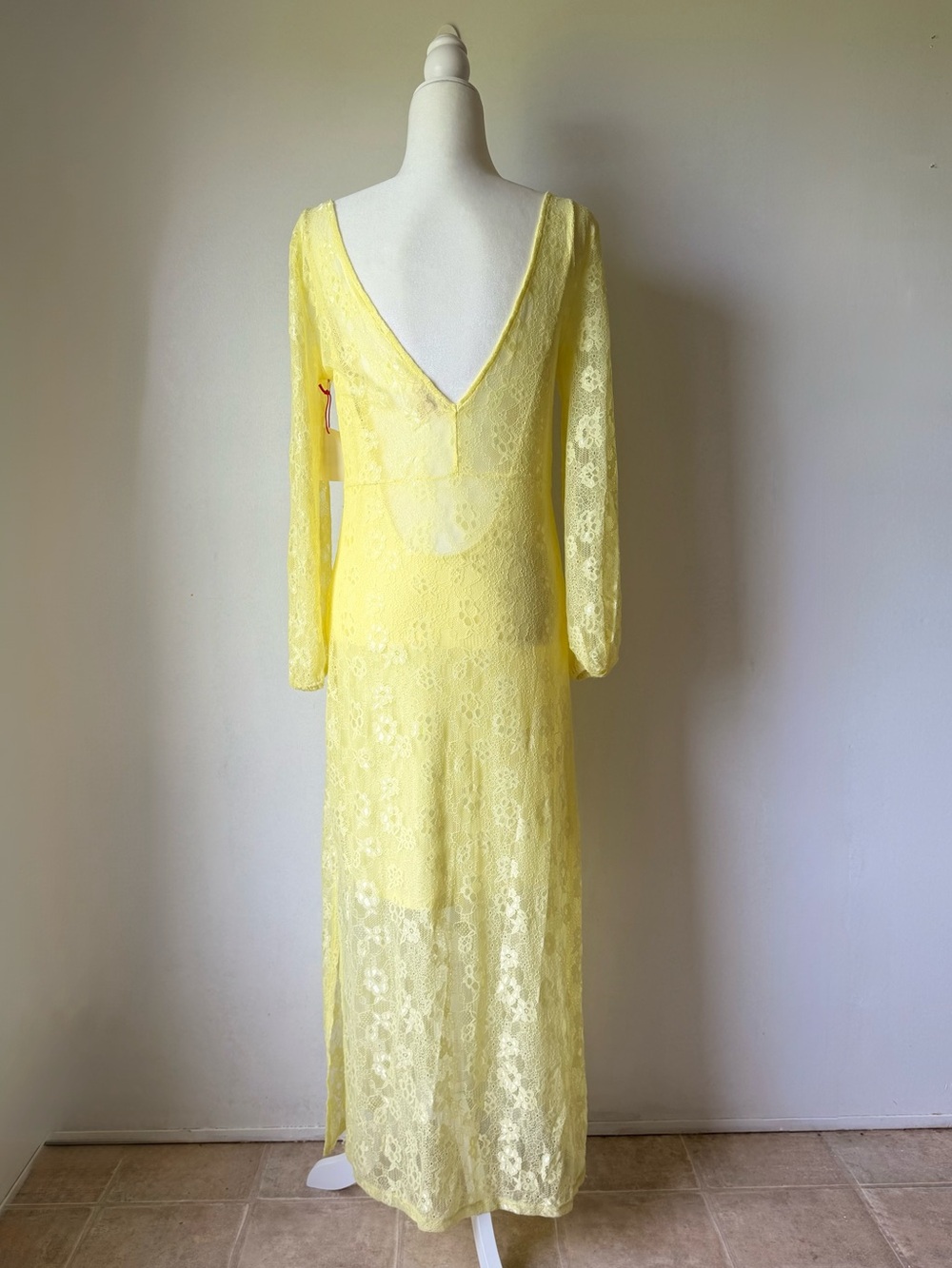 Floral Lace Yellow Maxi
Long Sleeve Dress - Picture 4 of 7